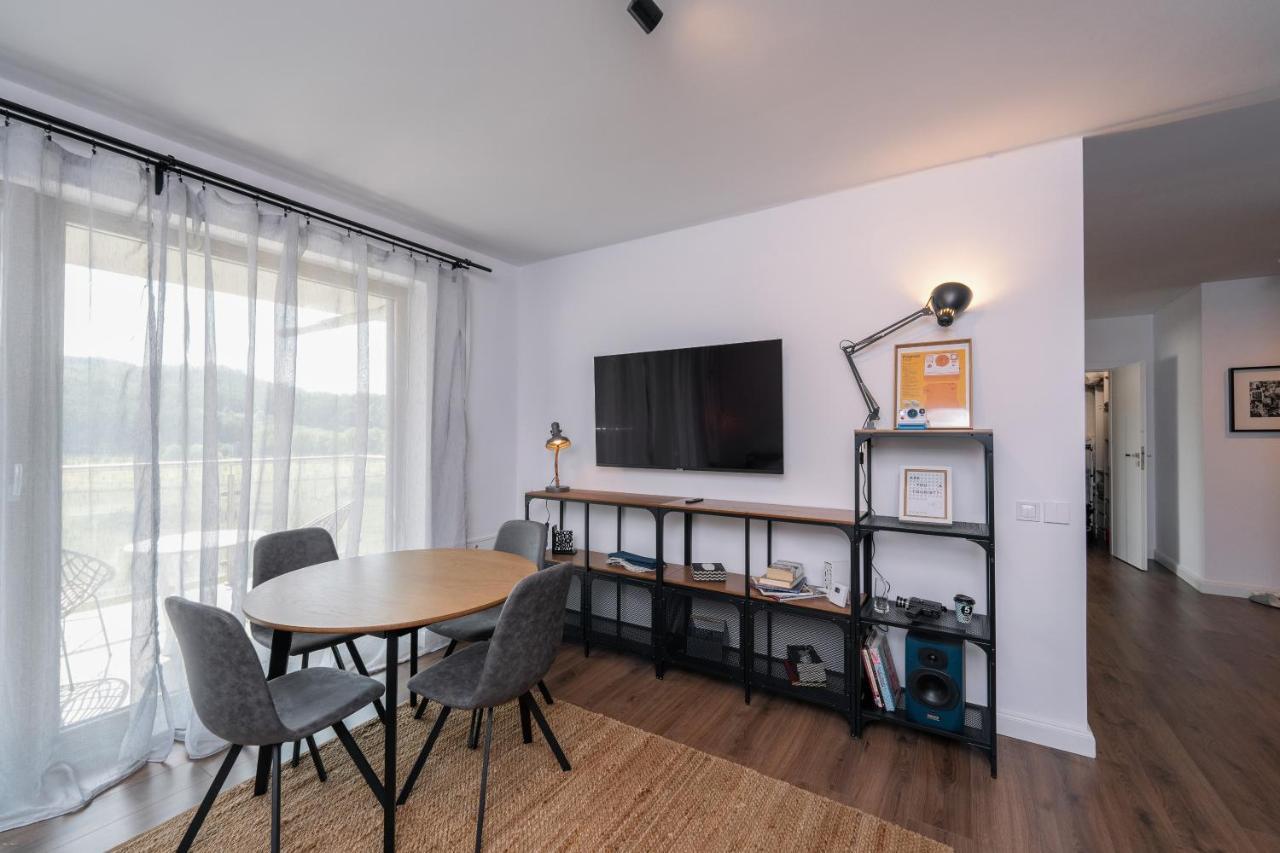 The 75 Apartment Targu-Mures Bagian luar foto